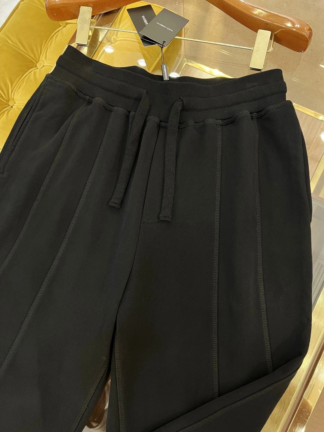 wg.luxury- 4o835& two piece item:D-F443K1215